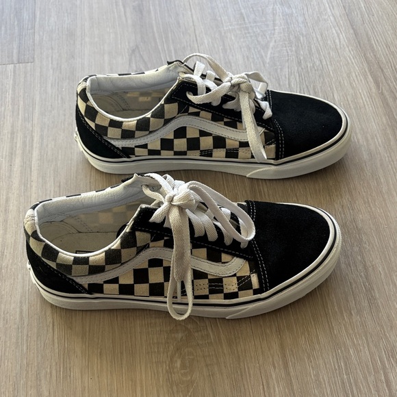 Vans Old Skool Black and White Checkered Sneakers - Picture 2 of 8